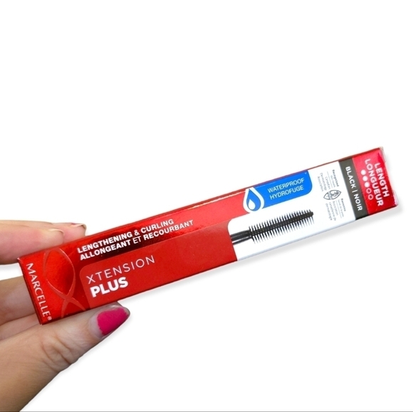 New Marcelle Xtension Plus Waterproof Mascara in Black Mascara - Picture 2 of 9